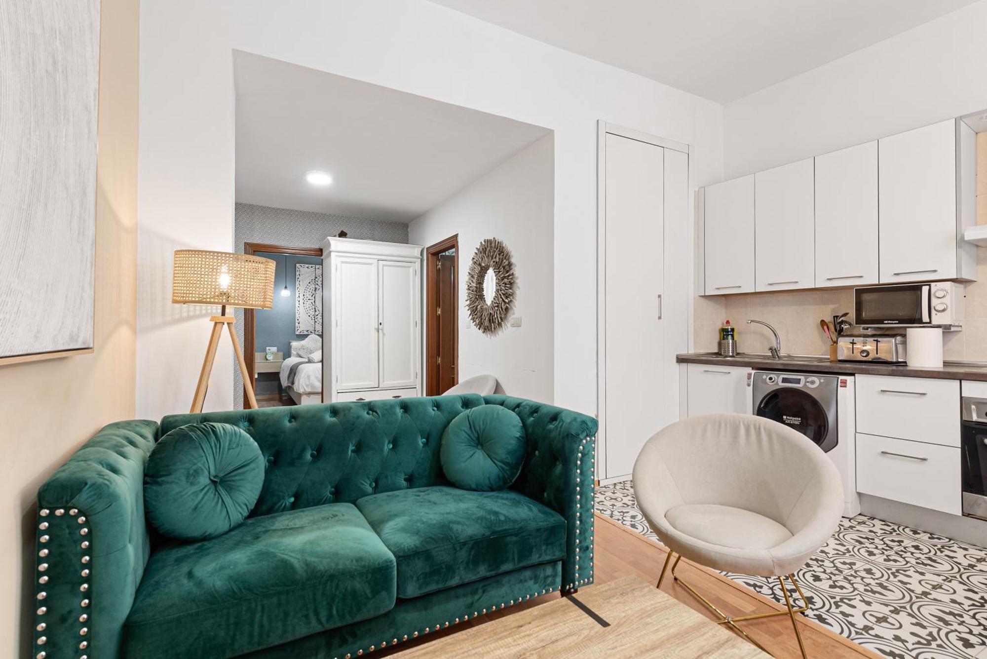 Urbanchicmalaga 2Bedroom Oasis In Historic Malaga Centre Exteriér fotografie